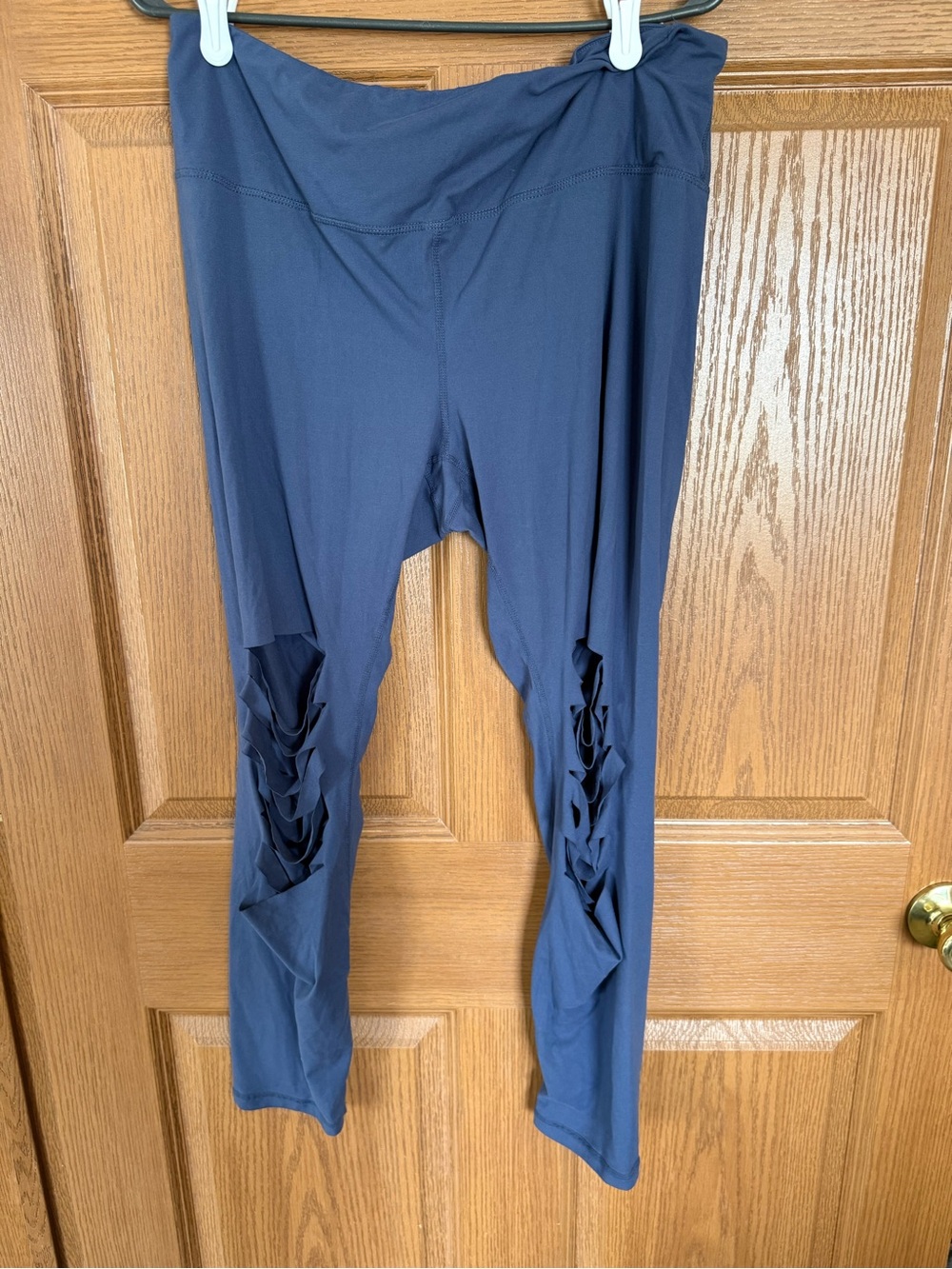 Women’s Navy Blue Cutout Leggings